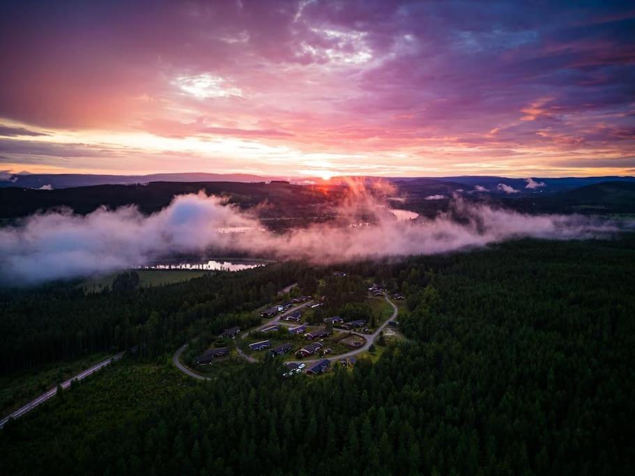Langroesta; Ruime Blokhut Grenzend Aan Bos Alpstuga Hagfors