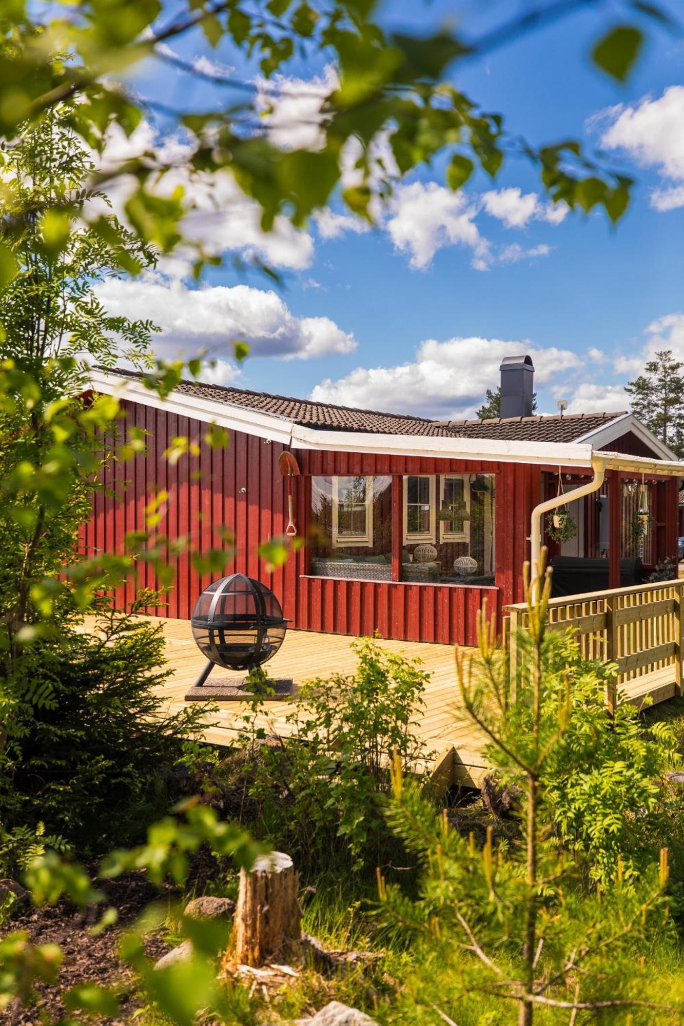 Alpstuga Langroesta; Ruime Blokhut Grenzend Aan Bos